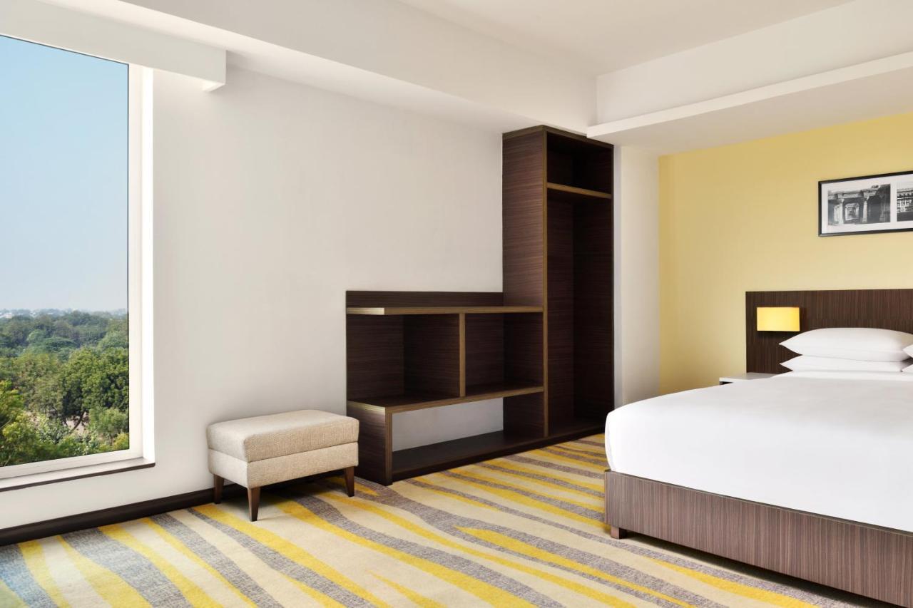 Fairfield By Marriott Ahmedabad Hotel Luaran gambar