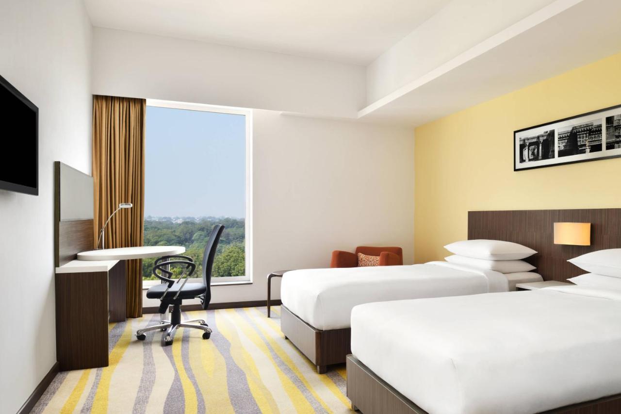 Fairfield By Marriott Ahmedabad Hotel Luaran gambar
